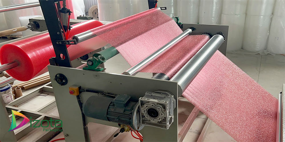 Sản xuất xốp nổ màu đỏ