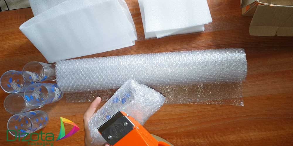 Sử dụng xốp hơi và mút xốp PE foam chống đổ vỡ, va đập khi vận chuyển