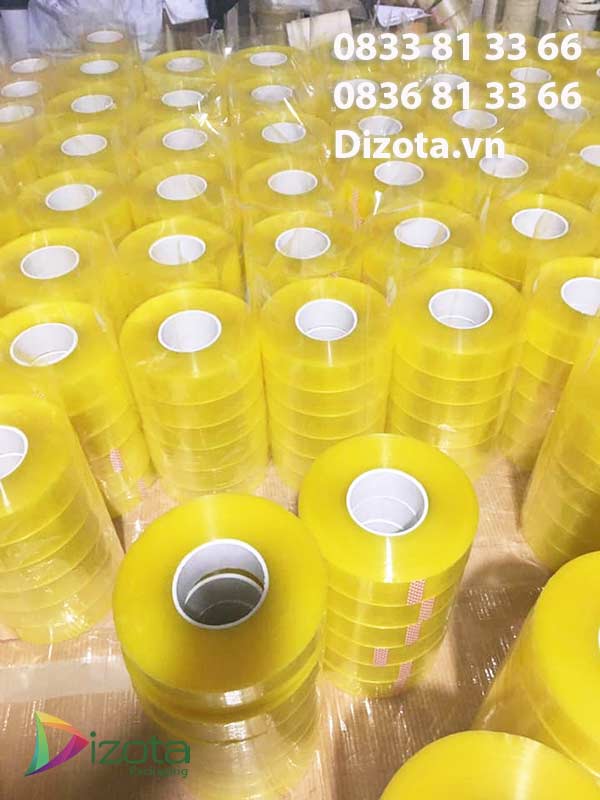 Cửa hàng bán băng dính đóng hàng tại Linh Lang, Ba Đình, Hà Nội