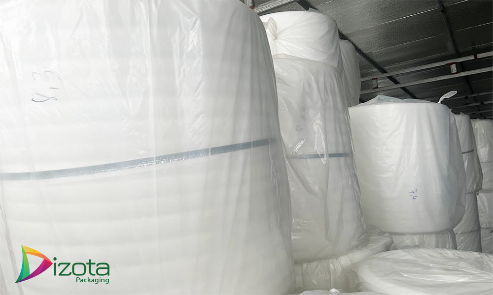 Mút xốp 2mm màu trắng lót sàn gỗ tại Linh Lang, Ba Đình