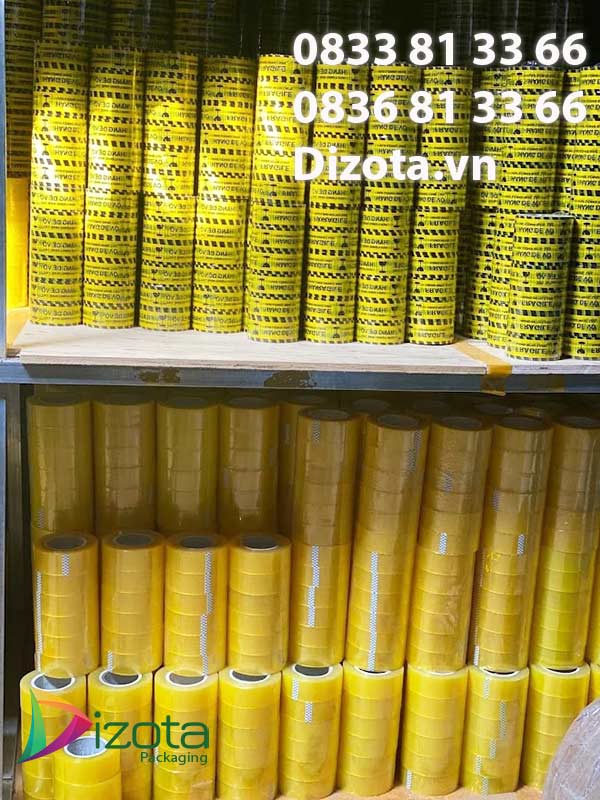 Cửa hàng bán băng dính đóng hàng tại Thường Tín, Hà Nội