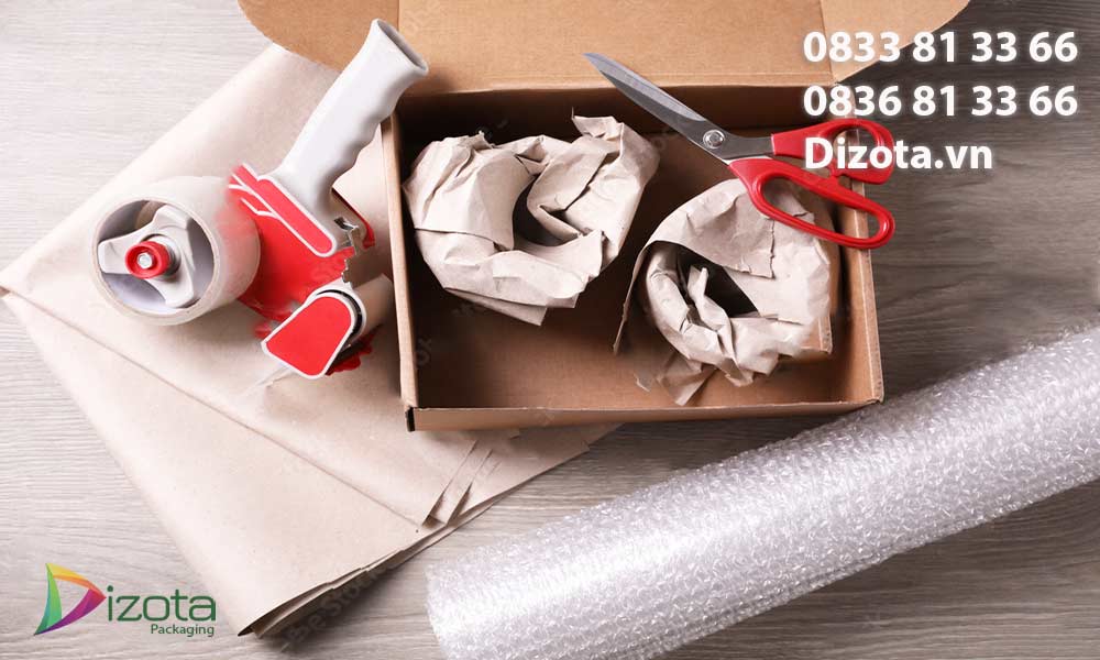 Đóng gói hàng hoá bằng xốp nổ