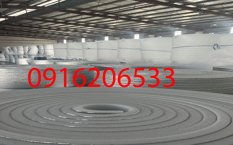 Xốp PE foam tráng bạc tại quận Long Biên 